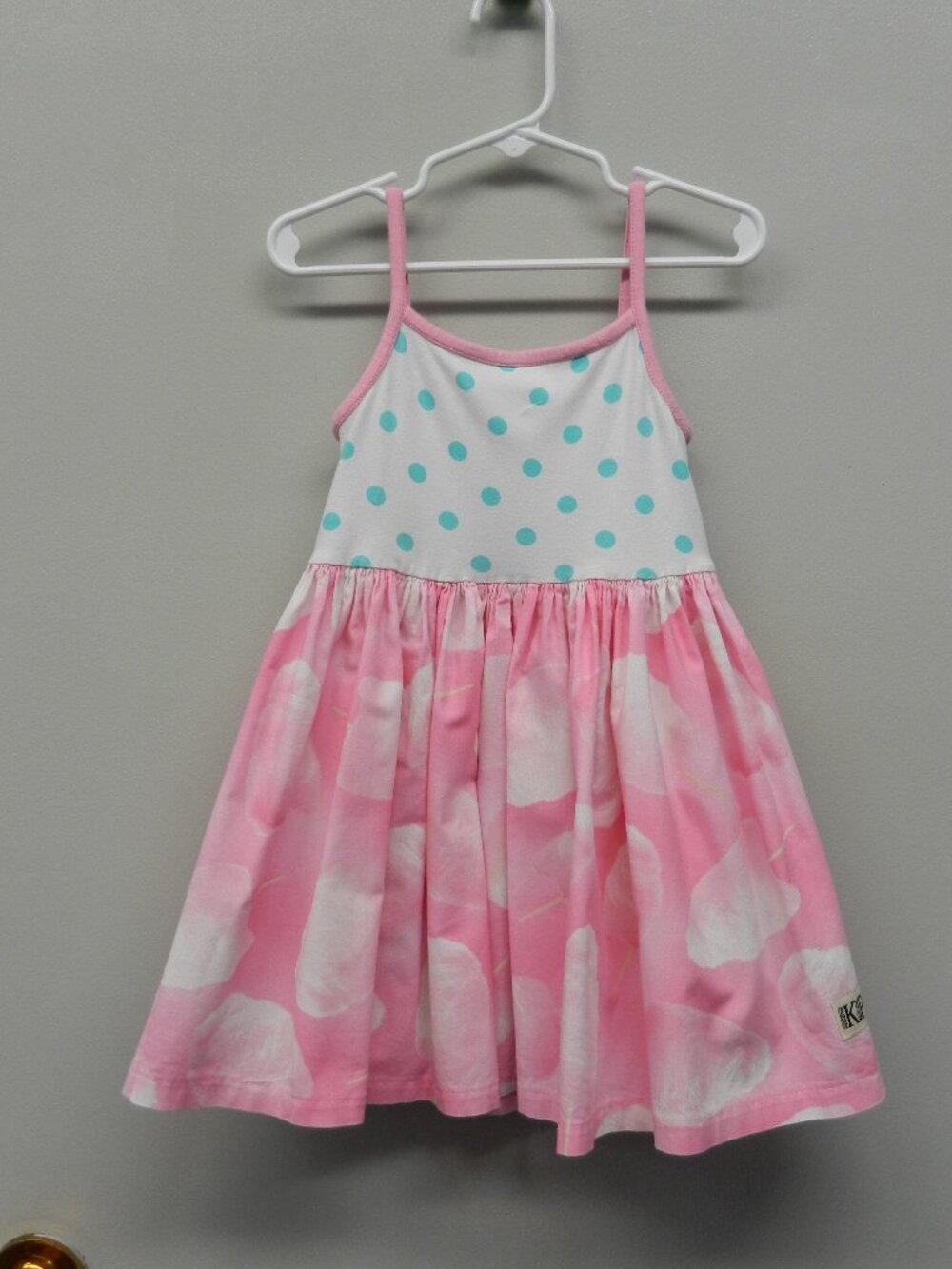 Girls size 4T Cotton Candy Theme Dress K Pea